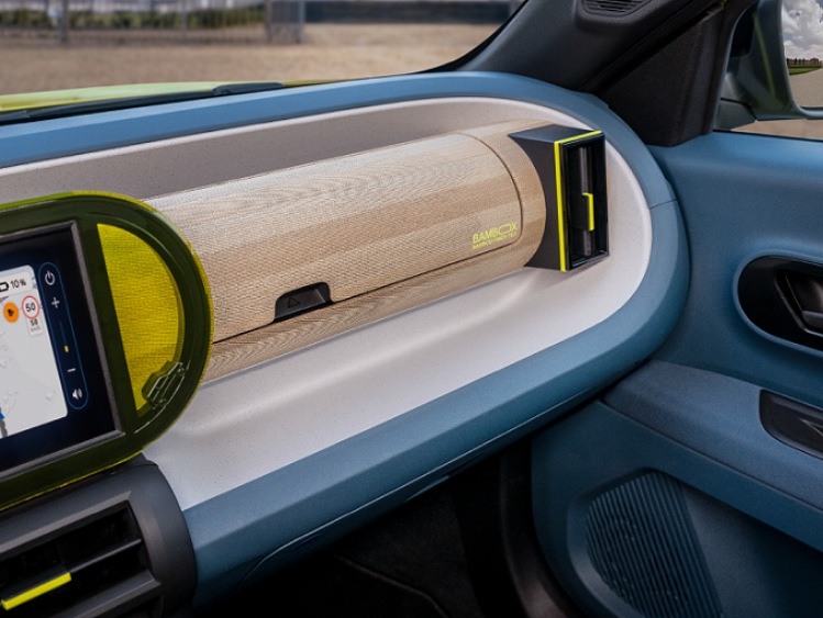 Fiat jako pierwszy daje auto wykorzystujące materiały z recyklingu opakowań  po żywności płynnej